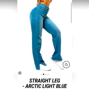 Straight-leg jeans from FitJeans.com Size L